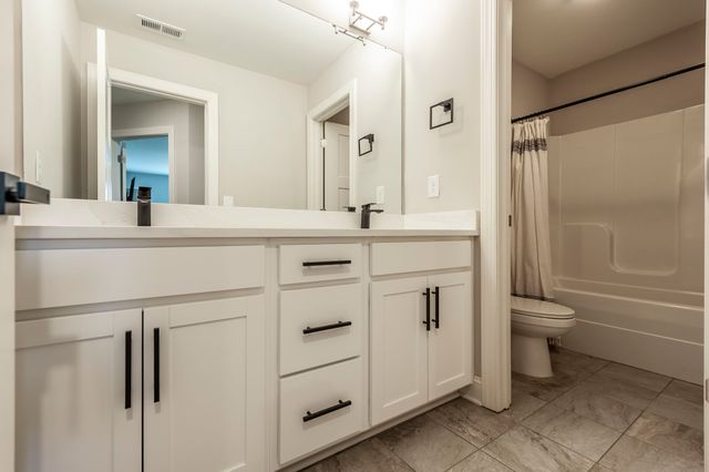 1160 Hearn Hill Rd, Watertown, TN 37184