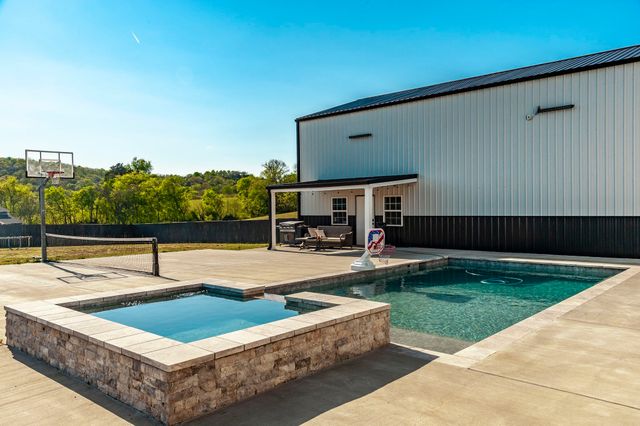 1160 Hearn Hill Rd, Watertown, TN 37184