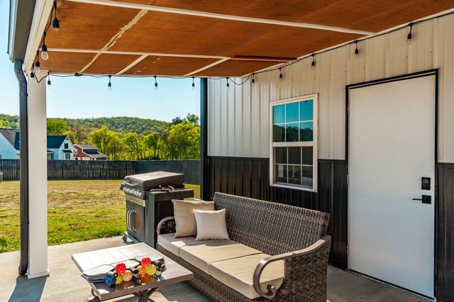 1160 Hearn Hill Rd, Watertown, TN 37184