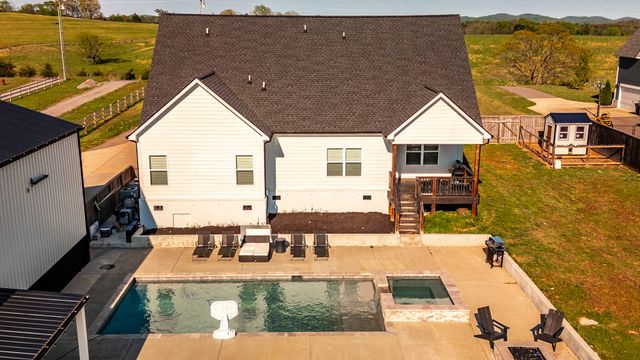 1160 Hearn Hill Rd, Watertown, TN 37184