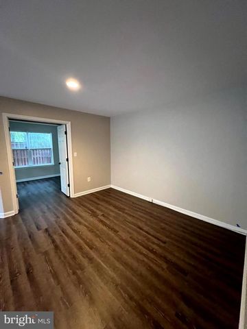 47370 VICTORIA FALLS SQ, Sterling, VA 20165