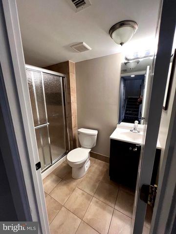 47370 VICTORIA FALLS SQ, Sterling, VA 20165