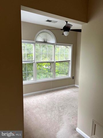 47370 VICTORIA FALLS SQ, Sterling, VA 20165