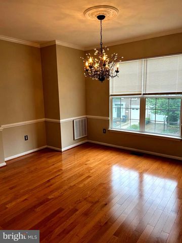 47370 VICTORIA FALLS SQ, Sterling, VA 20165
