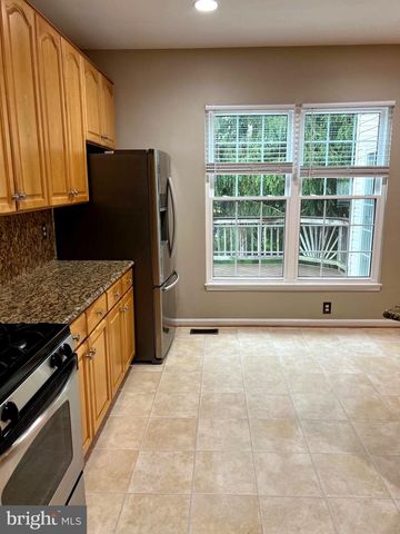 47370 VICTORIA FALLS SQ, Sterling, VA 20165