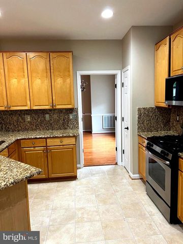 47370 VICTORIA FALLS SQ, Sterling, VA 20165