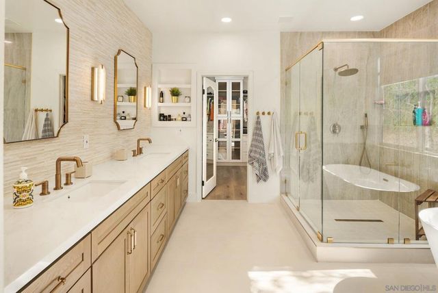 10528 Pinion Trl, Escondido, CA 92026