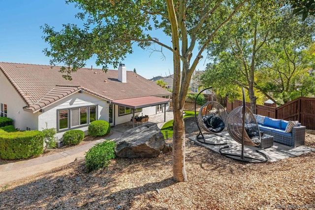 10528 Pinion Trl, Escondido, CA 92026