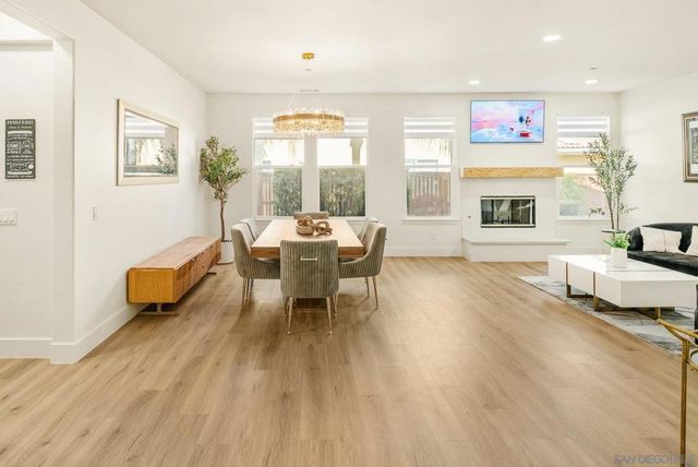 10528 Pinion Trl, Escondido, CA 92026