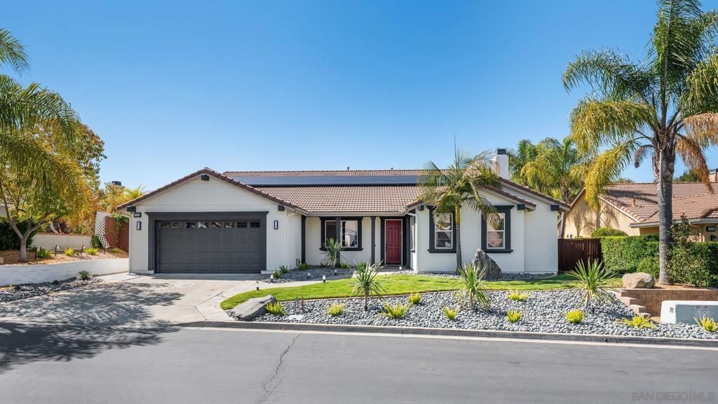 Image 38 of property listing at 10528 Pinion Trl, Escondido, CA 92026