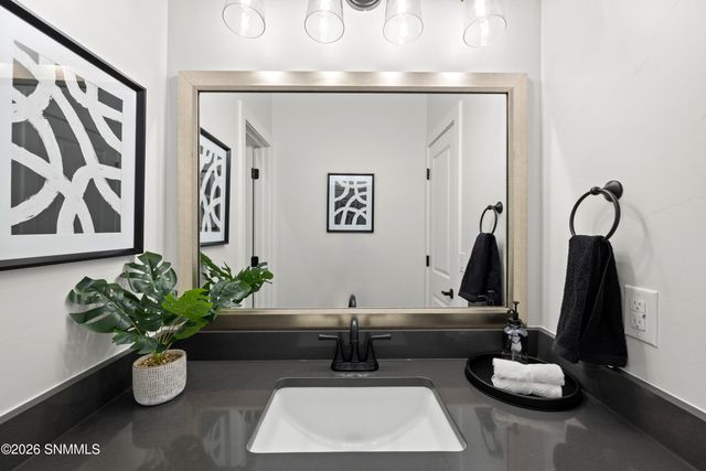 3760 Portrait Street, Las Cruces, NM 88012