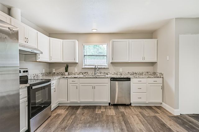 5220 Krueger Drive, Dickinson, TX 77539