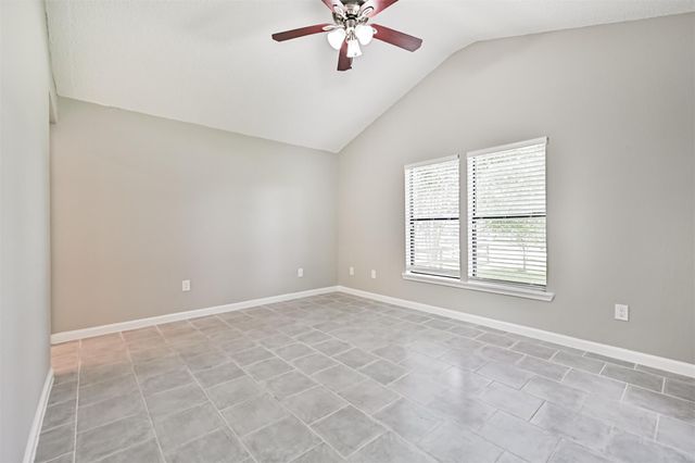 5220 Krueger Drive, Dickinson, TX 77539