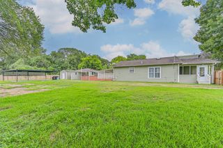 5220 Krueger Drive, Dickinson, TX 77539