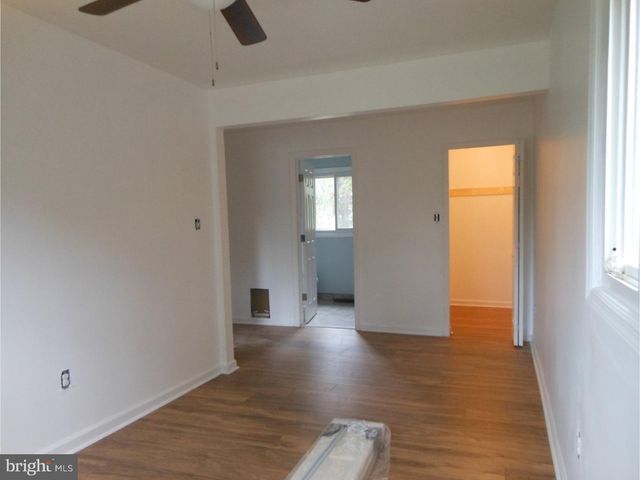 17 FIFTH AVENUE E, Cherry Hill, NJ 08003