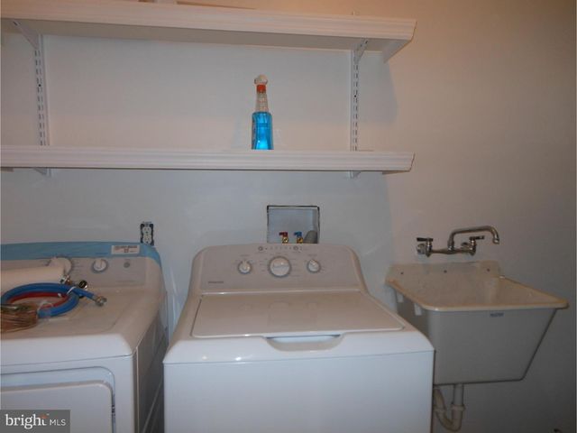 17 FIFTH AVENUE E, Cherry Hill, NJ 08003