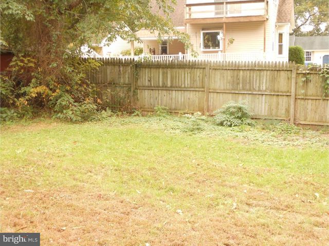 17 FIFTH AVENUE E, Cherry Hill, NJ 08003