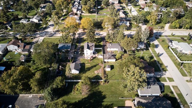 265 E Madison Street, Lombard, IL 60148