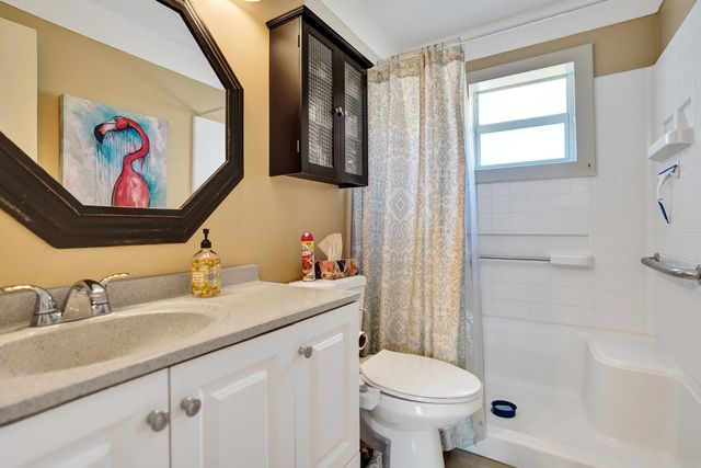 901 SW 6th Avenue, Boynton Beach, FL 33426