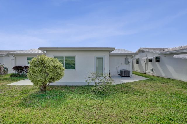 901 SW 6th Avenue, Boynton Beach, FL 33426