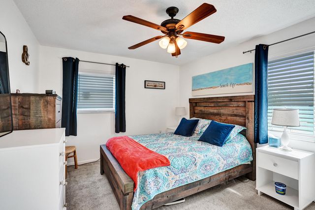 901 SW 6th Avenue, Boynton Beach, FL 33426