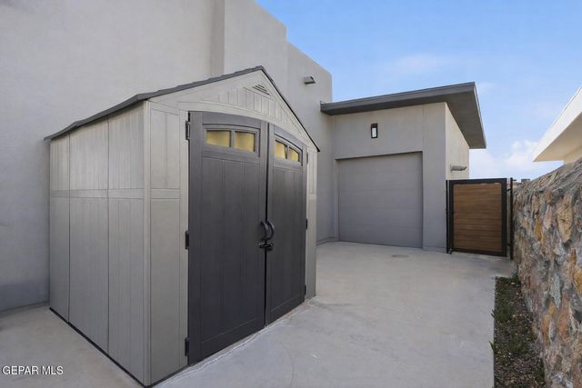 5814 JUNIPER CREEK Creek, El Paso, TX 79932