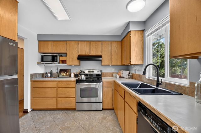 2412 U Street NW, Auburn, WA 98001