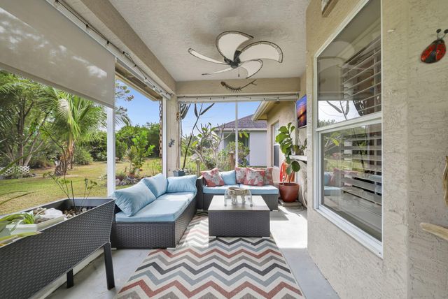 3837 SW Daisy Street, Port St Lucie, FL 34953