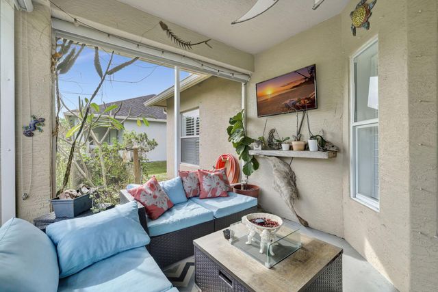 3837 SW Daisy Street, Port St Lucie, FL 34953