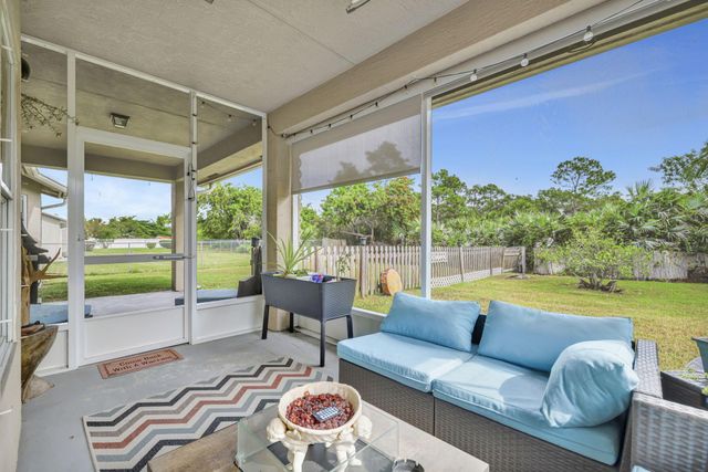 3837 SW Daisy Street, Port St Lucie, FL 34953