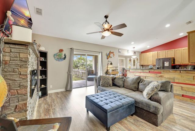 3837 SW Daisy Street, Port St Lucie, FL 34953