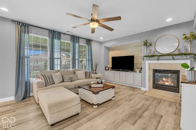 8328 Westcliffe Drive, Avon, IN 46123