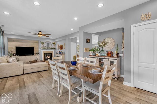 8328 Westcliffe Drive, Avon, IN 46123