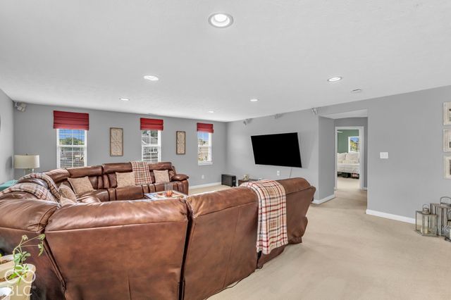 8328 Westcliffe Drive, Avon, IN 46123