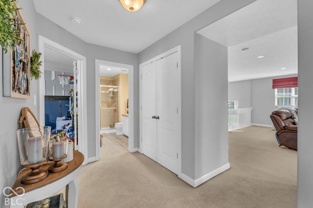 8328 Westcliffe Drive, Avon, IN 46123