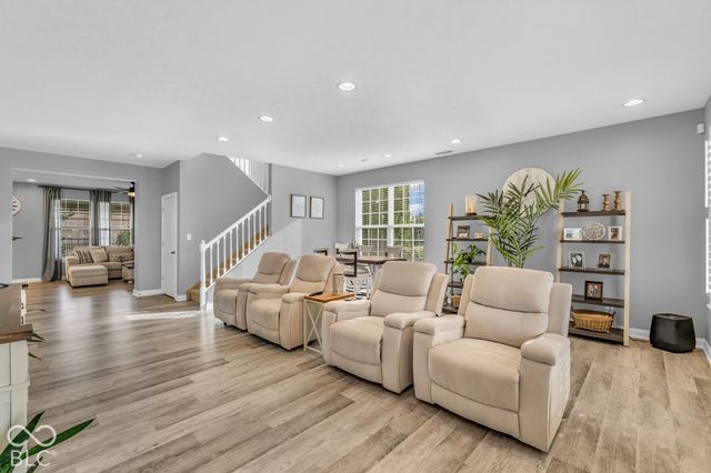 8328 Westcliffe Drive, Avon, IN 46123