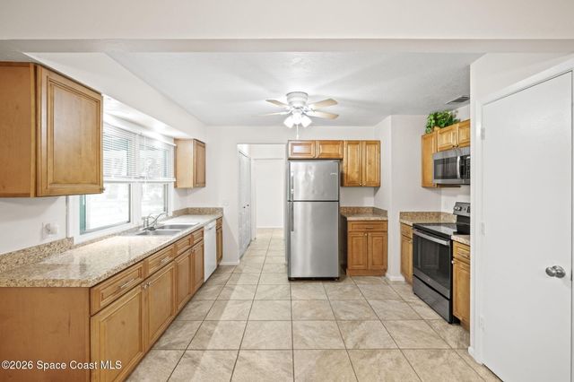 721 Riviera Drive NE, Palm Bay, FL 32905
