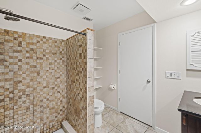 721 Riviera Drive NE, Palm Bay, FL 32905