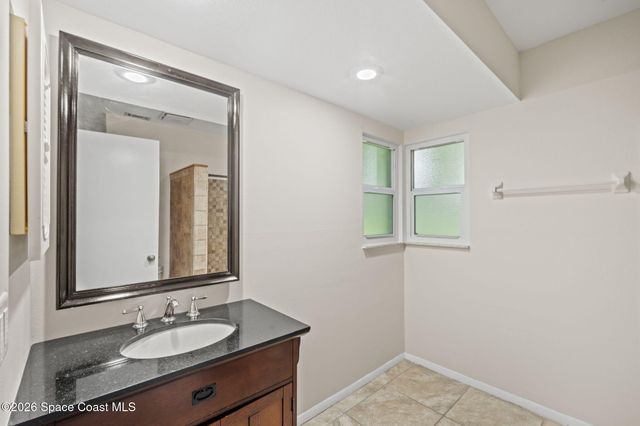 721 Riviera Drive NE, Palm Bay, FL 32905