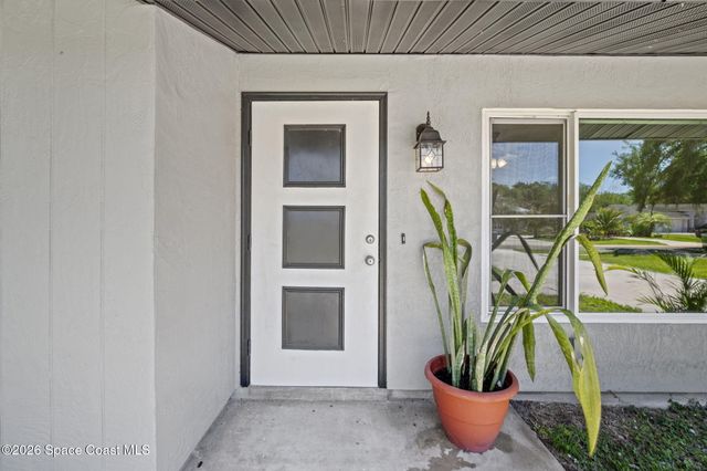 721 Riviera Drive NE, Palm Bay, FL 32905