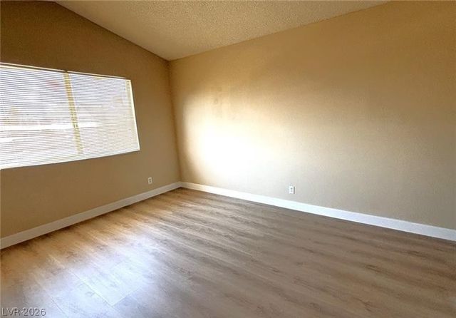 7013 BROWN DERBY Circle 0, Las Vegas, NV 89128