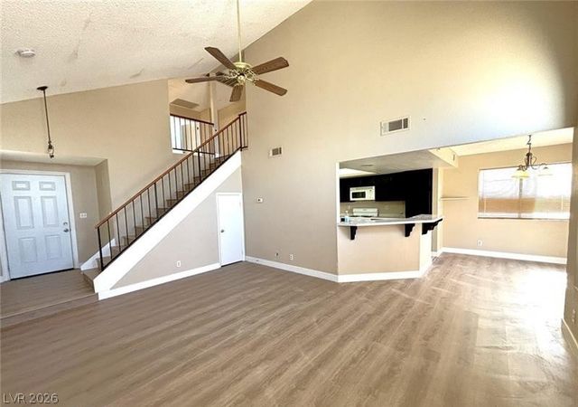 7013 BROWN DERBY Circle 0, Las Vegas, NV 89128
