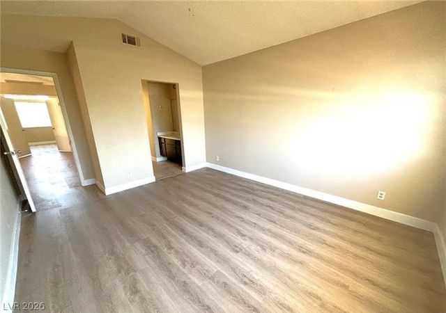 7013 BROWN DERBY Circle 0, Las Vegas, NV 89128