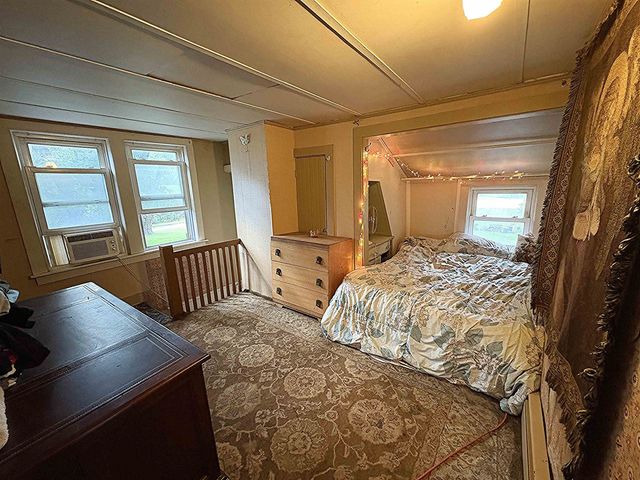 1430 3rd Avenue, Howell Twp, MI 48843