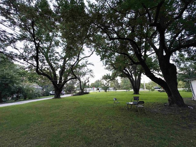 1430 3rd Avenue, Howell Twp, MI 48843