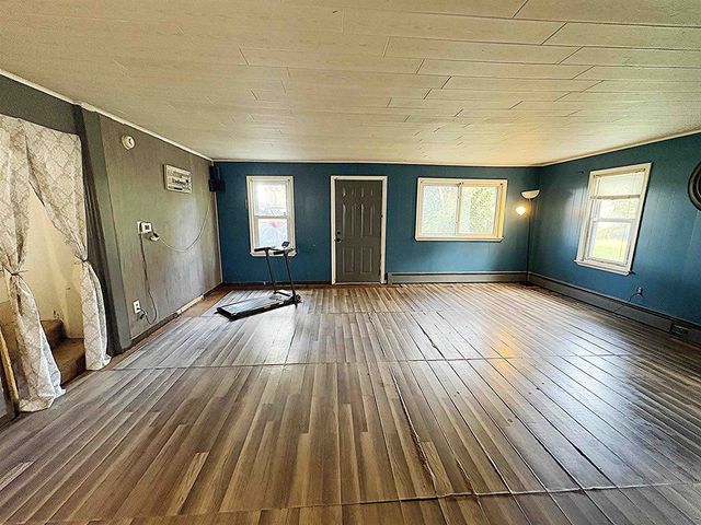 1430 3rd Avenue, Howell Twp, MI 48843