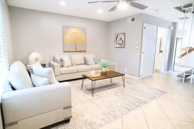 9007 Fanita Rancho Road, Santee, CA 92071