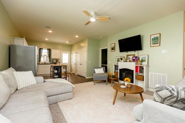 4406 Ocean Farm Drive, Summerville, SC 29485