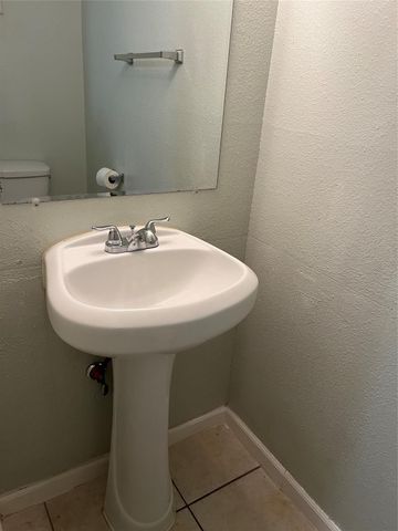 7064 Greenway Chase Street, Houston, TX 77072