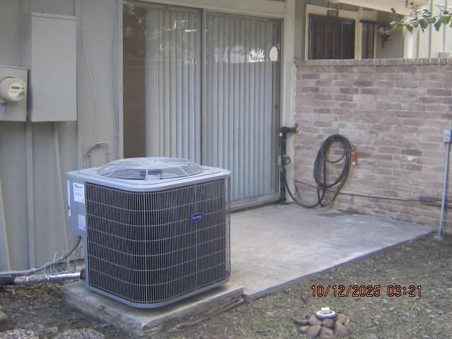 7064 Greenway Chase Street, Houston, TX 77072